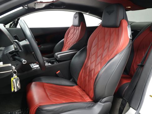 Used 2014 Bentley Continental GT V8 S image 17