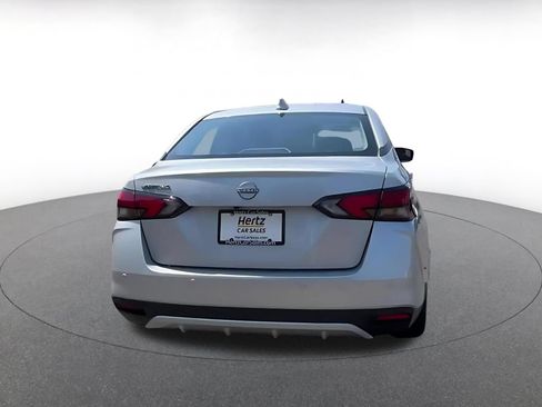 Used 2025 Nissan Versa SV FWD image 14