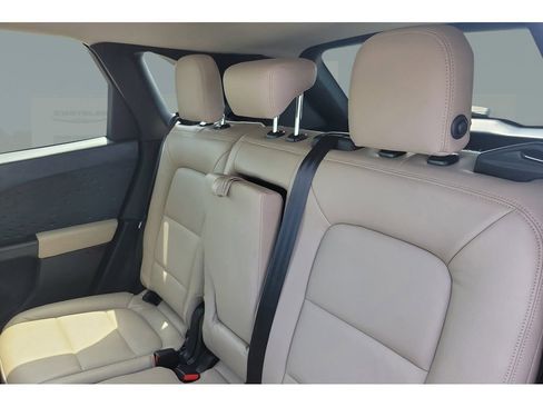 Used 2020 Ford Escape SE FWD image 30