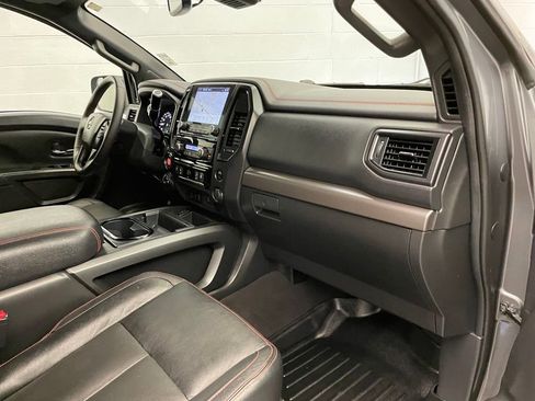 Used 2021 Nissan Titan PRO-4X w/ Pro-4x Convenience Package AWD/4WD image 25