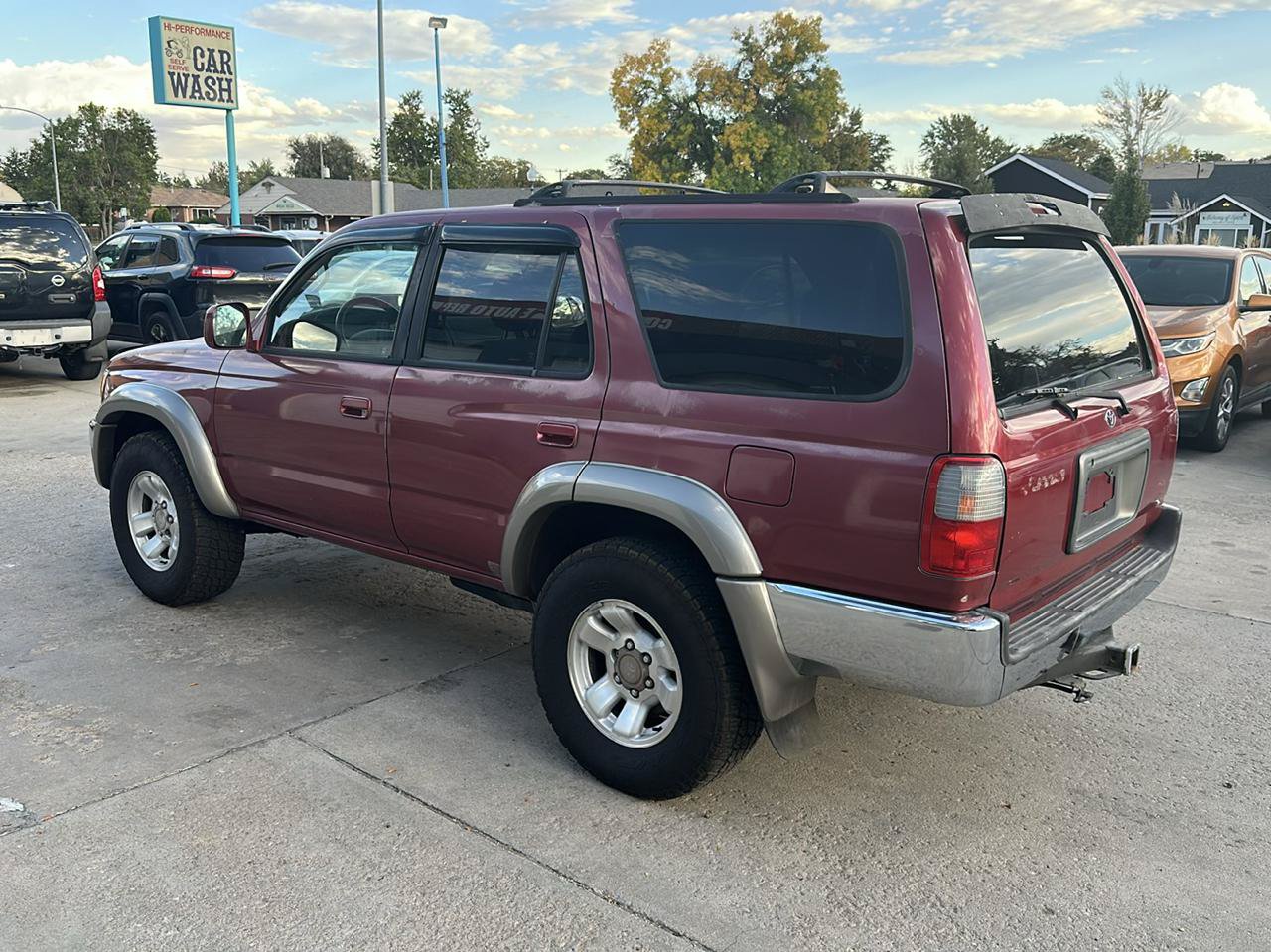 Used 2000 Toyota 4Runner SR5 w/ Upgrade Value Pkg 4 RWD image 7