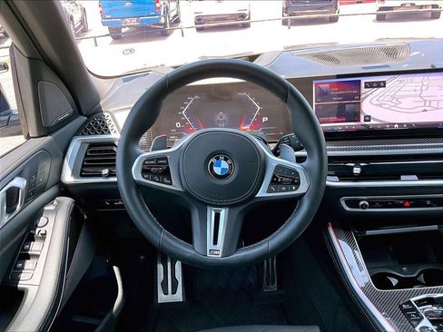 Used 2025 BMW X5 M60i AWD/4WD image 15