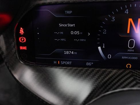 Used 2024 McLaren 750S Spider RWD image 97
