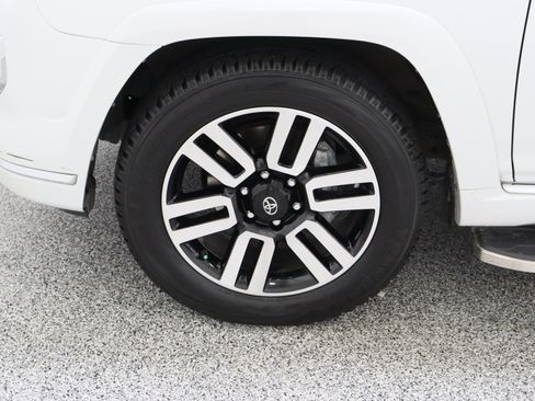 Used 2024 Toyota 4Runner Limited RWD image 11