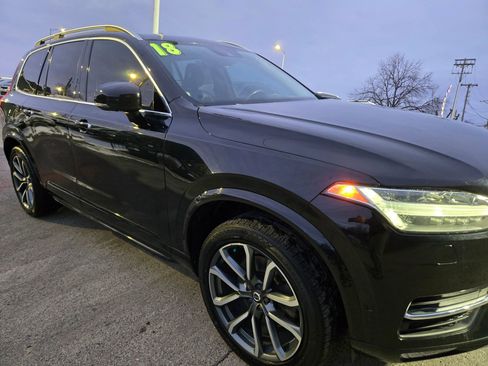 Used 2018 Volvo XC90 T6 Momentum w/ Convenience Package image 19