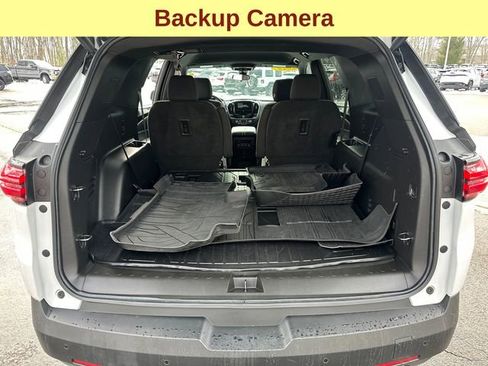 Used 2022 Chevrolet Traverse LT w/ LPO, Floor Liner Package image 12