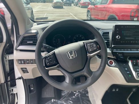 New 2026 Honda Odyssey EX-L image 12