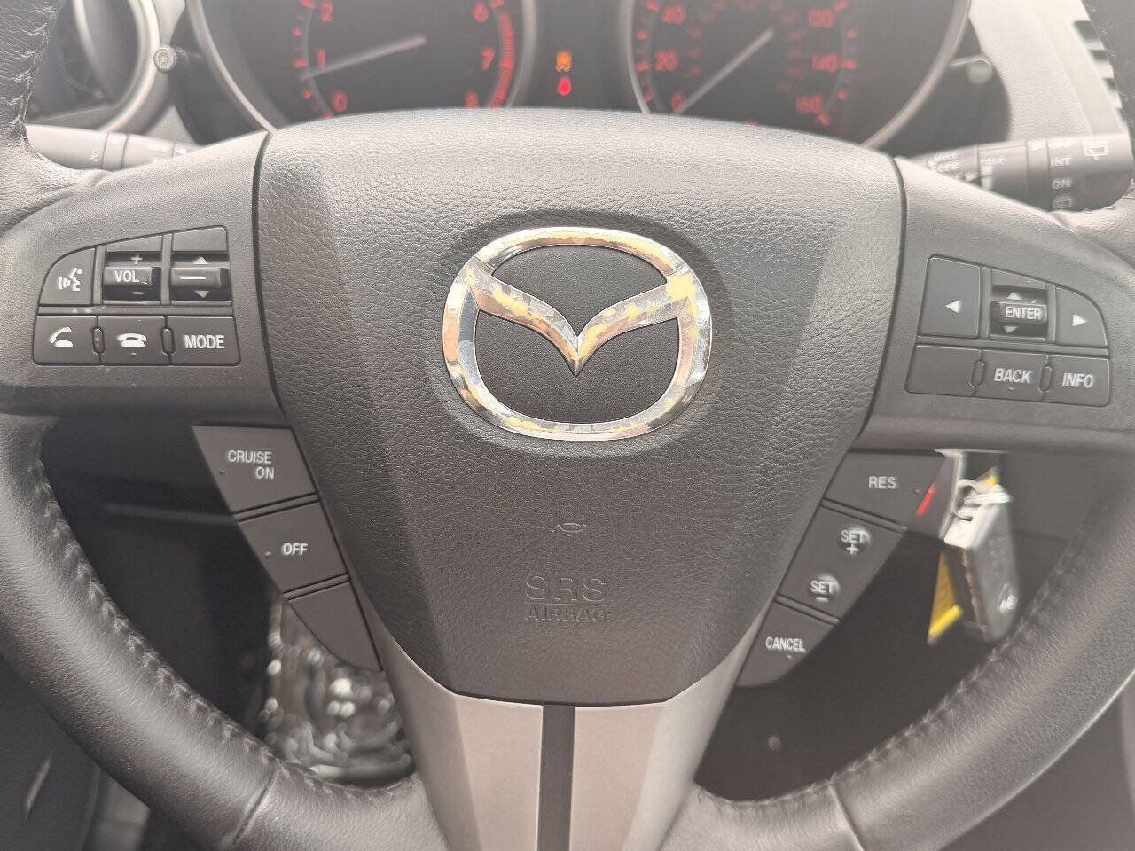 Used 2010 MAZDA MAZDA3 s Sport FWD image 23