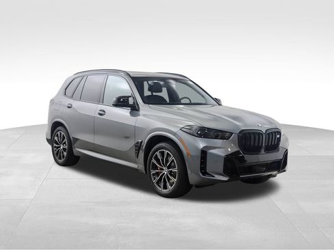 Used 2026 BMW X5 M60i image 8