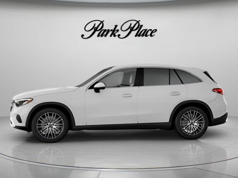 Used 2026 Mercedes-Benz GLC 300 image 6