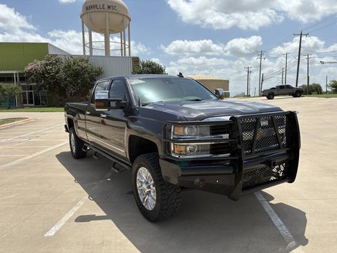 Used 2015 Chevrolet Silverado 2500 LTZ w/ Duramax Plus Package AWD/4WD image 6
