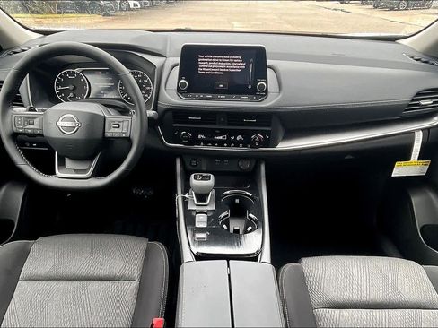 New 2026 Nissan Rogue SV w/ Cold Weather Package image 5