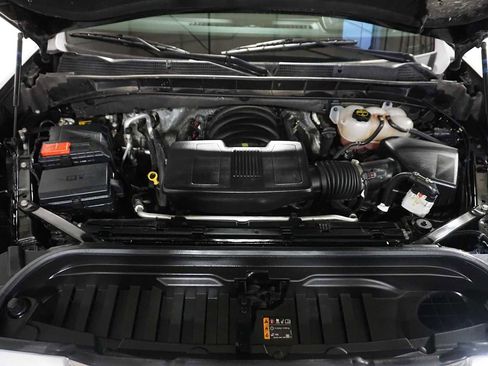 Certified 2025 GMC Sierra 1500 SLT image 12