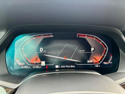 Used 2019 BMW X5 xDrive50i w/ M Sport Package image 20