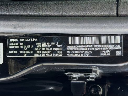Used 2023 Jeep Renegade Latitude AWD/4WD image 30