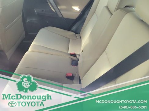 Used 2014 Toyota RAV4 Limited image 10