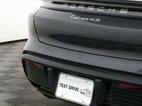 Certified 2020 Porsche Taycan 4S w/ Premium Package AWD/4WD image 40