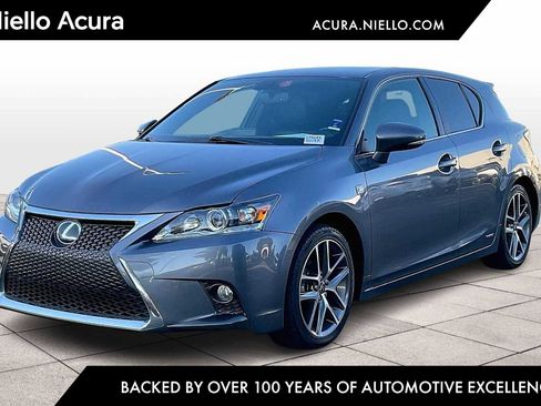 Used 2017 Lexus CT 200h image 1