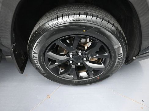 Certified 2022 Toyota RAV4 LE image 25