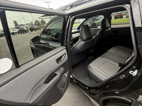 New 2026 Subaru Outback Premium AWD/4WD image 12