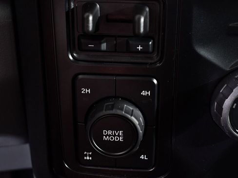 New 2026 Ford F350 XLT w/ XLT Premium Package image 29