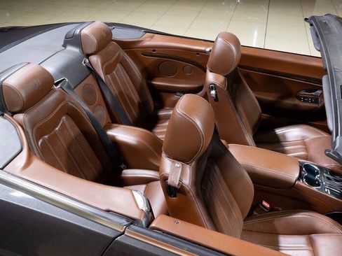 Used 2012 Maserati GranTurismo Convertible RWD image 50