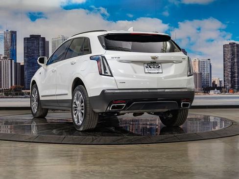 Used 2020 Cadillac XT5 Sportv AWD/4WD image 9