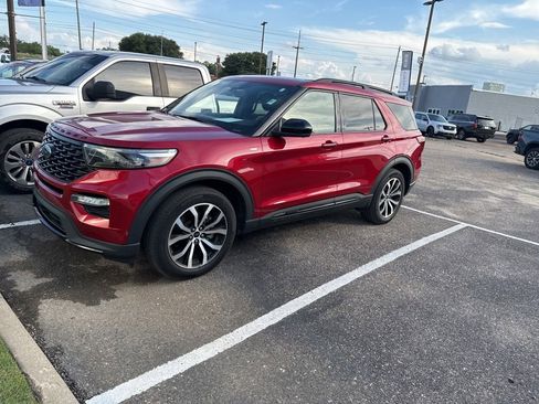 Used 2022 Ford Explorer ST-Line RWD image 6