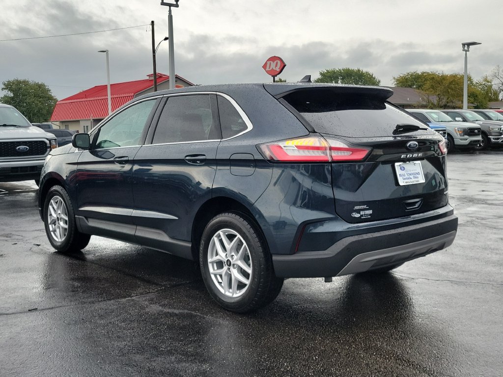 Certified 2024 Ford Edge SEL w/ Convenience Package AWD/4WD image 6