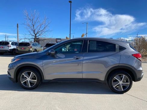 Used 2022 Honda HR-V EX image 2