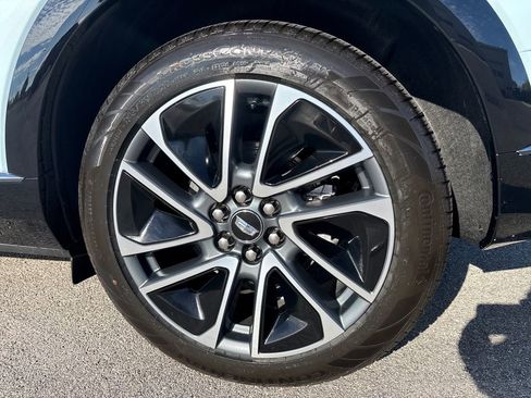 New 2026 Cadillac Optiq Sport 1 image 50