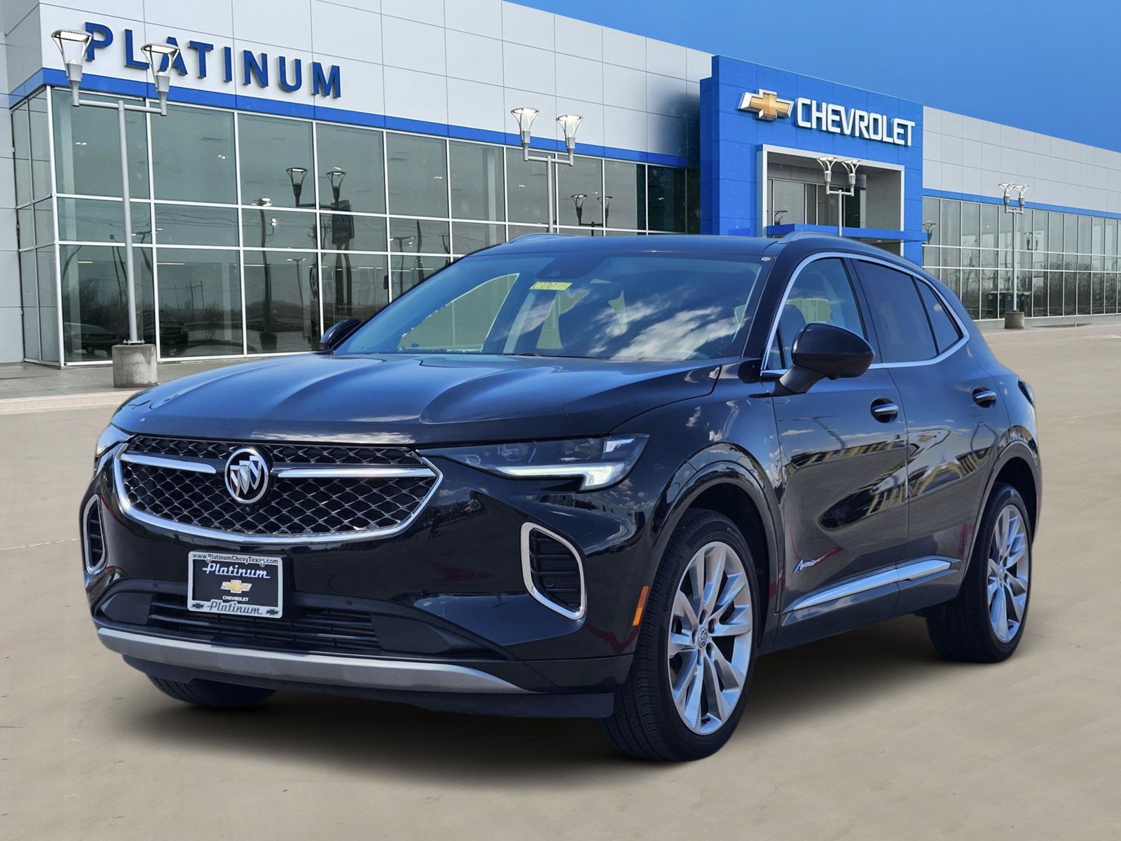 Used 2023 Buick Envision Avenir FWD image 2