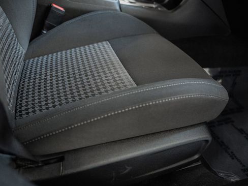 Used 2022 Dodge Charger GT w/ Blacktop Package image 39