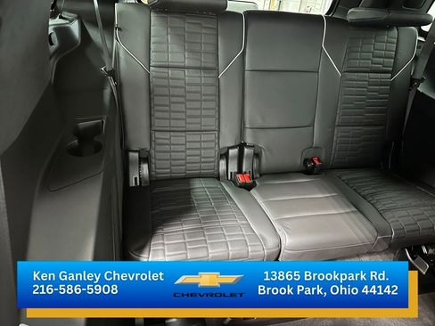 Used 2025 Cadillac Escalade V image 22