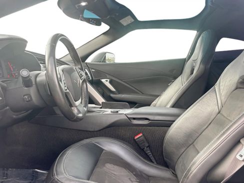 Used 2015 Chevrolet Corvette Stingray Coupe w/ 2LT Preferred Equipment Group image 19