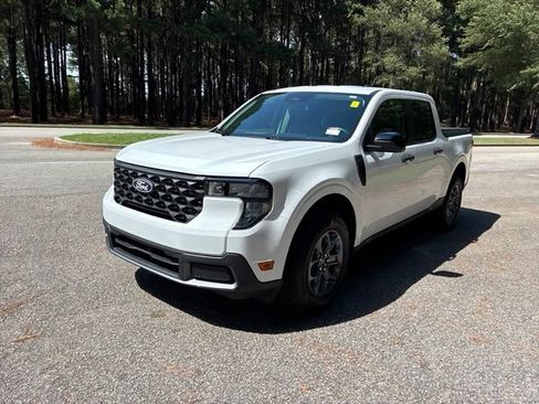 Used 2025 Ford Maverick XLT AWD/4WD image 7