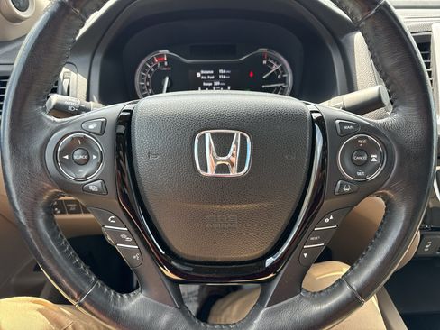 Used 2019 Honda Ridgeline RTL-E image 21