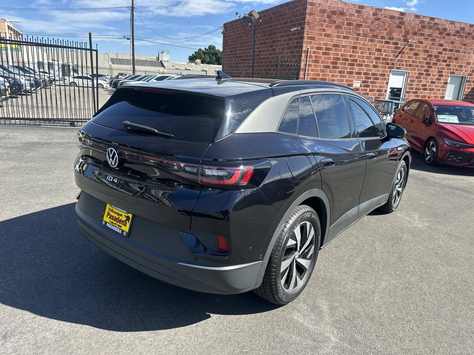 Certified 2023 Volkswagen ID.4 Pro RWD image 4