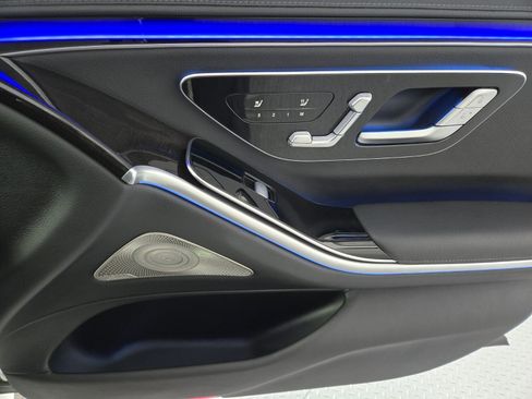 Used 2023 Mercedes-Benz S 500 4MATIC image 19