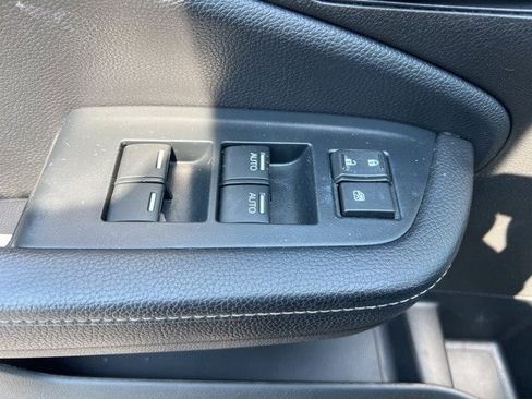 Used 2022 Honda Passport EX-L image 16