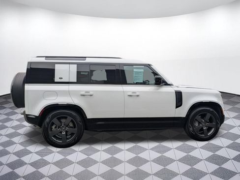 Used 2022 Land Rover Defender 110 X-Dynamic HSE AWD/4WD image 6