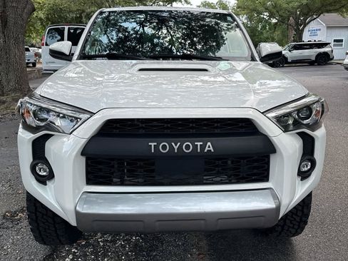 Used 2022 Toyota 4Runner TRD Off-Road AWD/4WD image 8