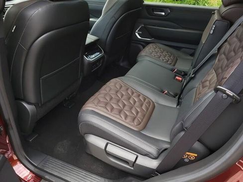 New 2025 Nissan Armada Platinum w/ Convenience Package image 21