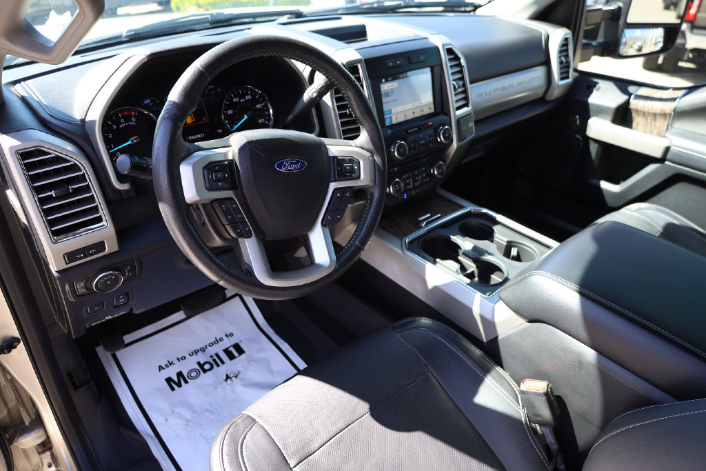 Used 2017 Ford F250 Lariat w/ Lariat Ultimate Package AWD/4WD image 12