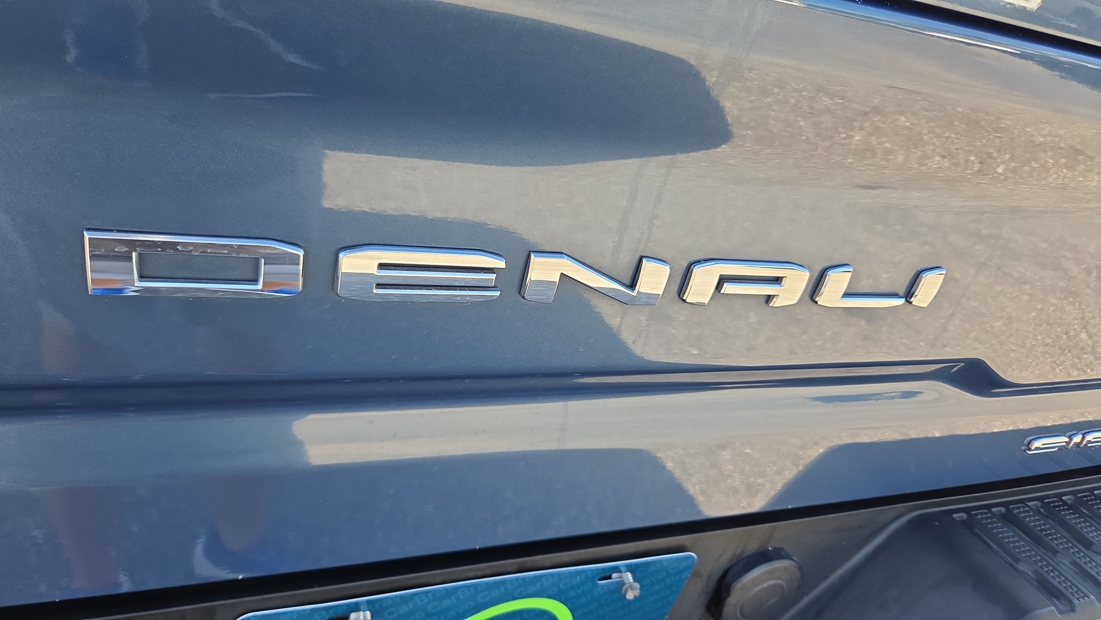 Used 2024 GMC Sierra 2500 Denali w/ Denali Reserve Package AWD/4WD image 35