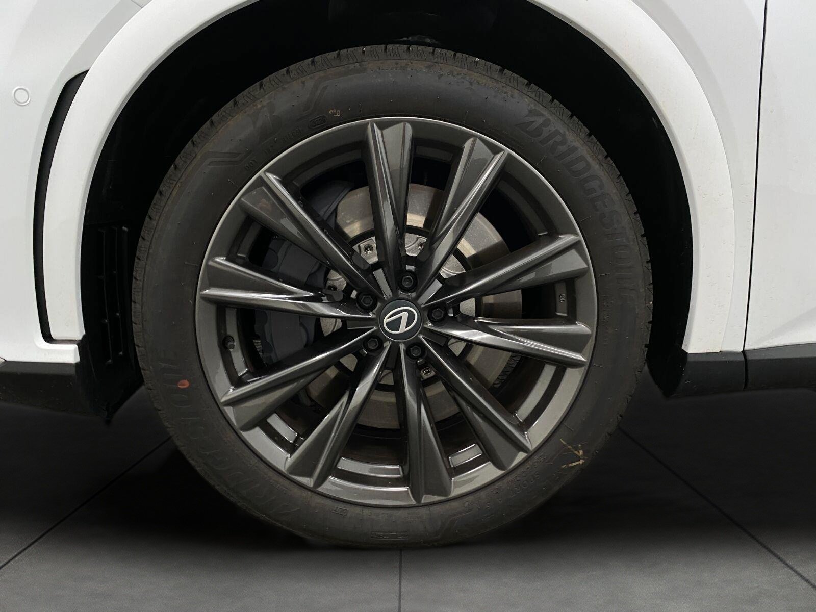 New 2026 Lexus RX 350 F Sport AWD/4WD image 10