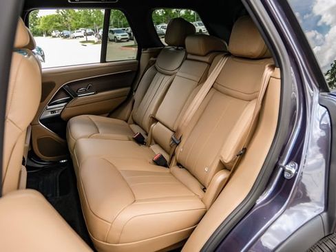 New 2026 Land Rover Range Rover SE AWD/4WD image 50