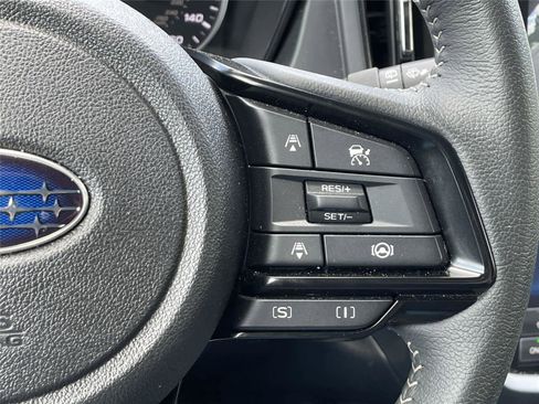 Certified 2025 Subaru Forester Premium AWD/4WD image 29