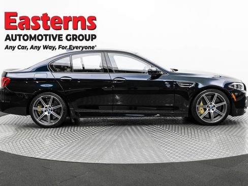 Used 2015 BMW M5 RWD image 4