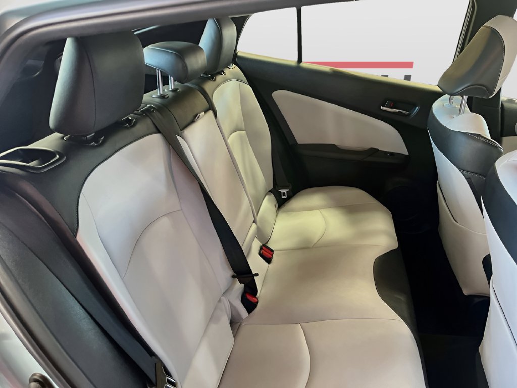 Used 2017 Toyota Prius Four w/ Premium Convenience Package FWD image 27